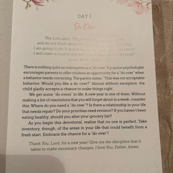 Daily Devotions for a Woman of Faith By Barbour - Picture 2 of 2